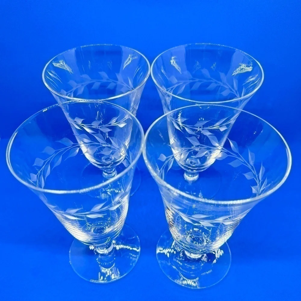 Vintage Glass Laurel Leaves Cut 10oz Parfait/Footed Tumbler Set of 4